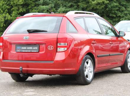 Kia - Cee'd