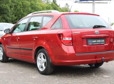 Kia - Cee'd