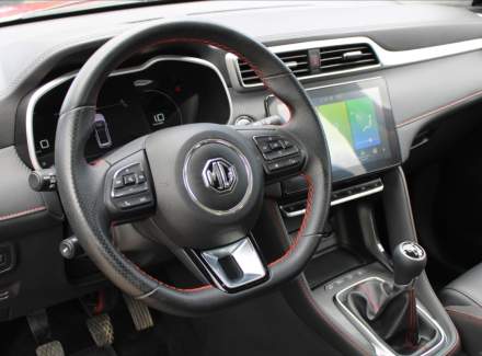 MG - ZS
