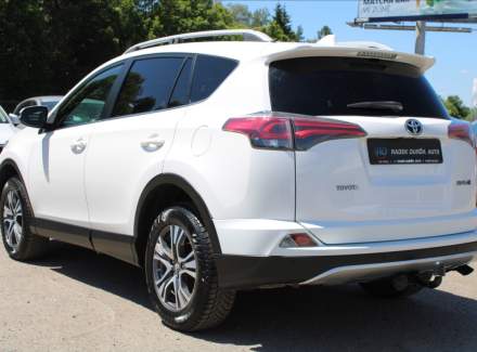 Toyota - RAV 4