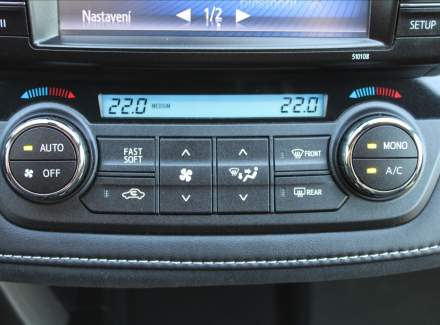 Toyota - RAV 4