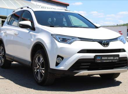 Toyota - RAV 4