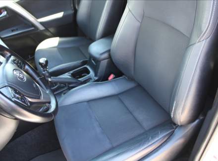 Toyota - RAV 4