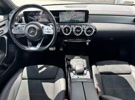 Mercedes-Benz - CLA