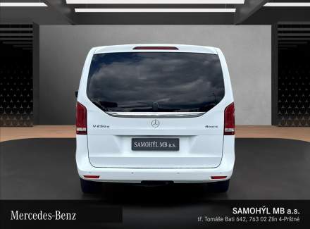 Mercedes-Benz - V-class