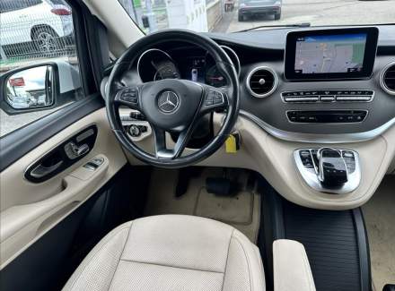 Mercedes-Benz - V-class