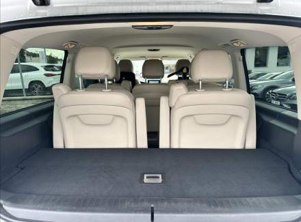 Mercedes-Benz - V-class