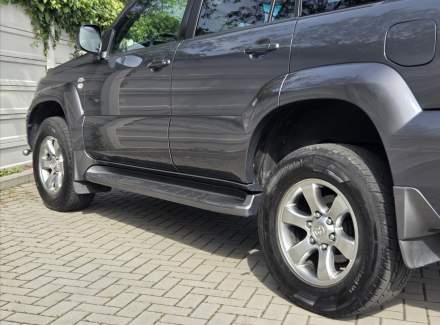 Toyota - Land Cruiser