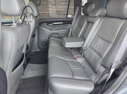 Toyota - Land Cruiser