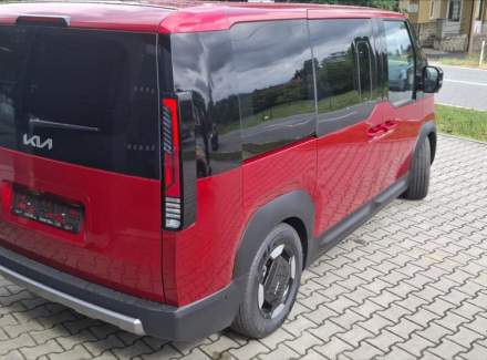 Kia - PV5