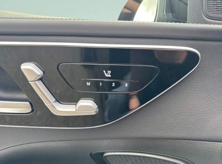 Mercedes-Benz - C-class