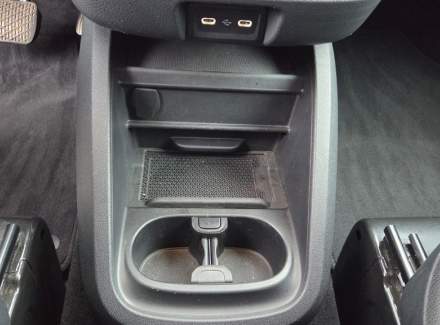 Mercedes-Benz - Vito