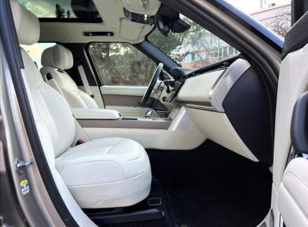 Land Rover - Range Rover