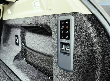 Land Rover - Range Rover