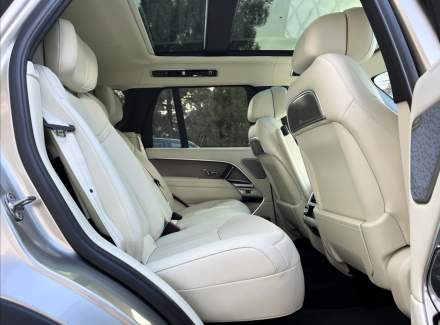 Land Rover - Range Rover