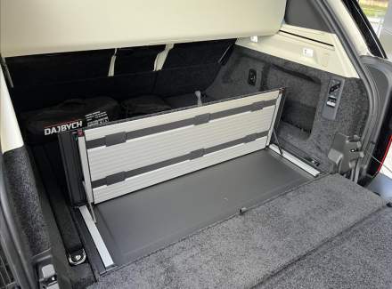 Land Rover - Range Rover