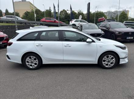Kia - Cee'd