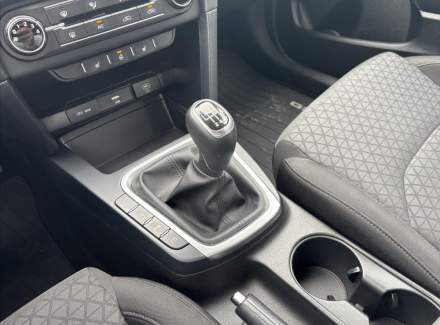 Kia - Cee'd