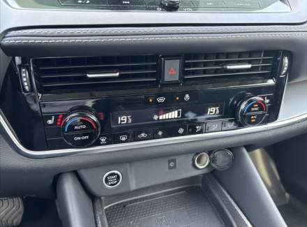 Nissan - Qashqai