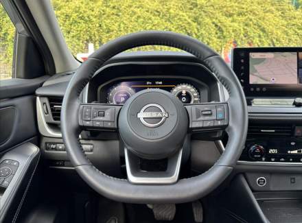 Nissan - Qashqai