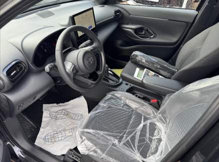 Toyota - Yaris Cross
