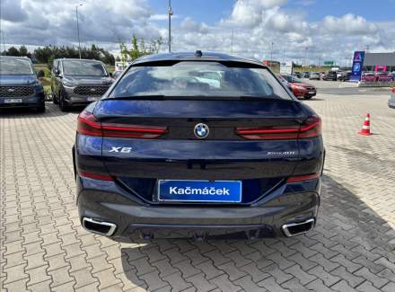 BMW - X6