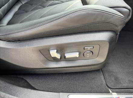 BMW - X6