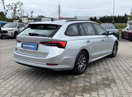 Škoda - Octavia