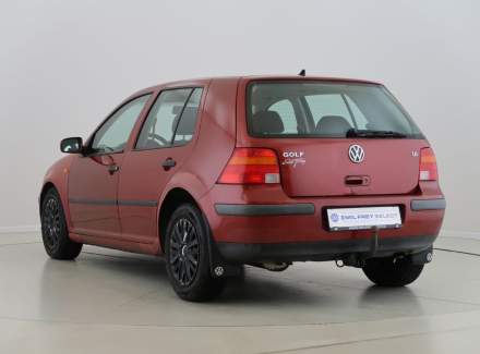 Volkswagen - Golf