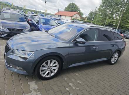 Škoda - Superb