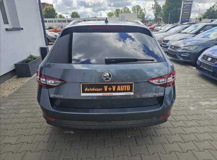 Škoda - Superb