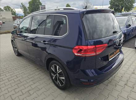 Volkswagen - Touran