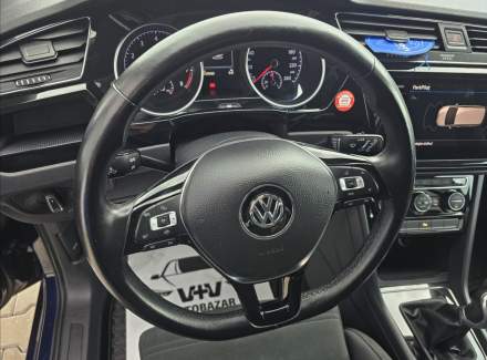 Volkswagen - Touran