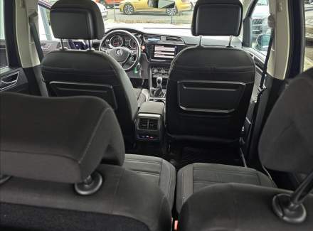 Volkswagen - Touran