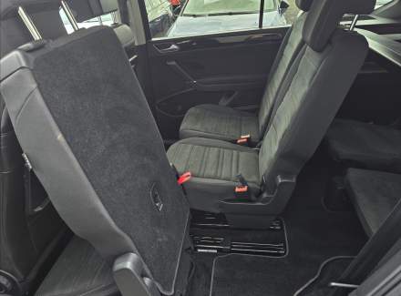 Volkswagen - Touran