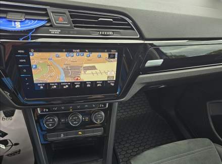 Volkswagen - Touran