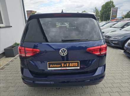 Volkswagen - Touran