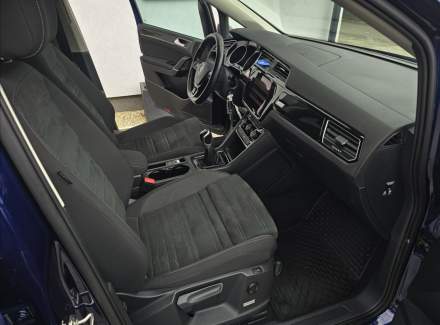 Volkswagen - Touran