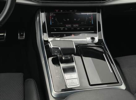 Audi - Q7