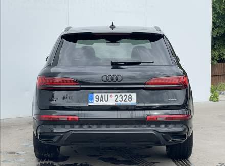 Audi - Q7