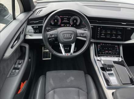 Audi - Q7