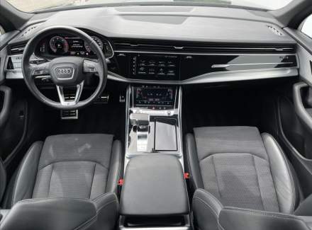 Audi - Q7