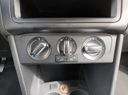 Volkswagen - Polo