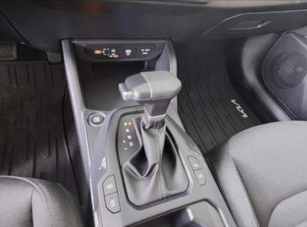 Kia - Avella