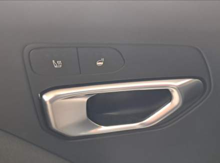 Kia - Avella