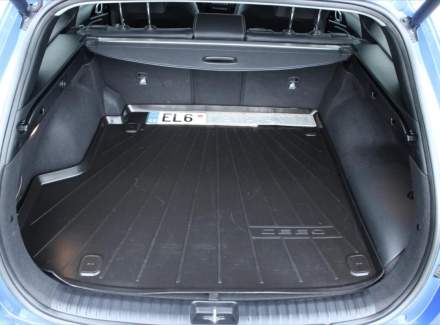 Kia - Cee'd