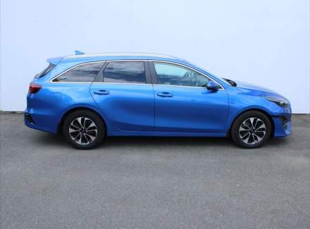 Kia - Cee'd