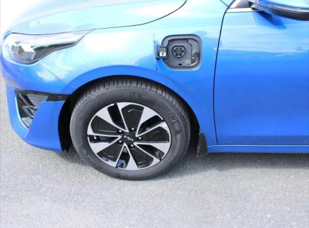 Kia - Cee'd