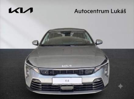 Kia - K4