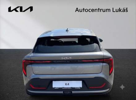 Kia - K4